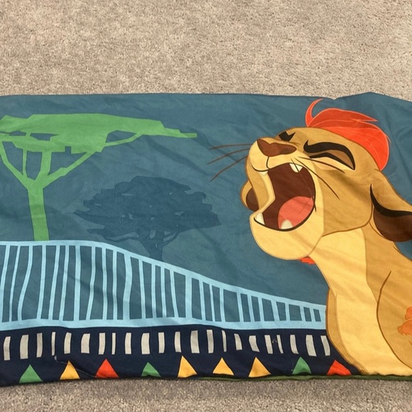 SOLD! Kids Disney Pillowcases (2) - Picture 6 of 8